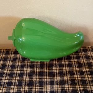 Tupperware Green Pepper 🫑 Container